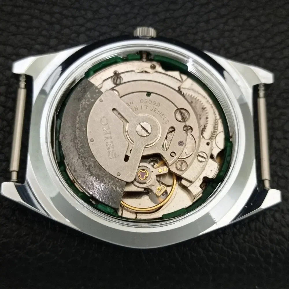Vintage 1970 Disney Seiko Automatic Mens Silver Watch W/daydate & Donald accents